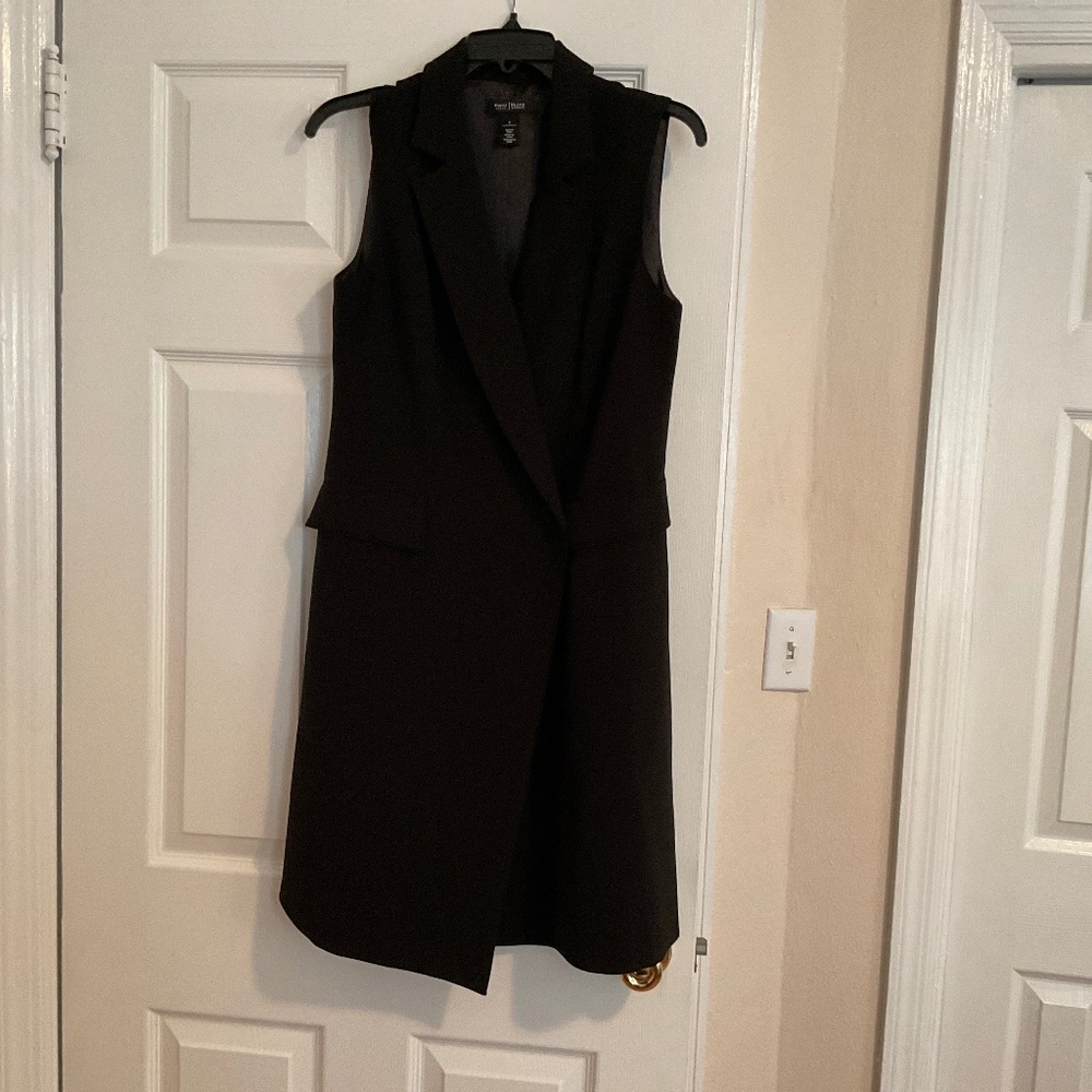 Ladies size 8 Black crepe WHBM work and cocktail dress.